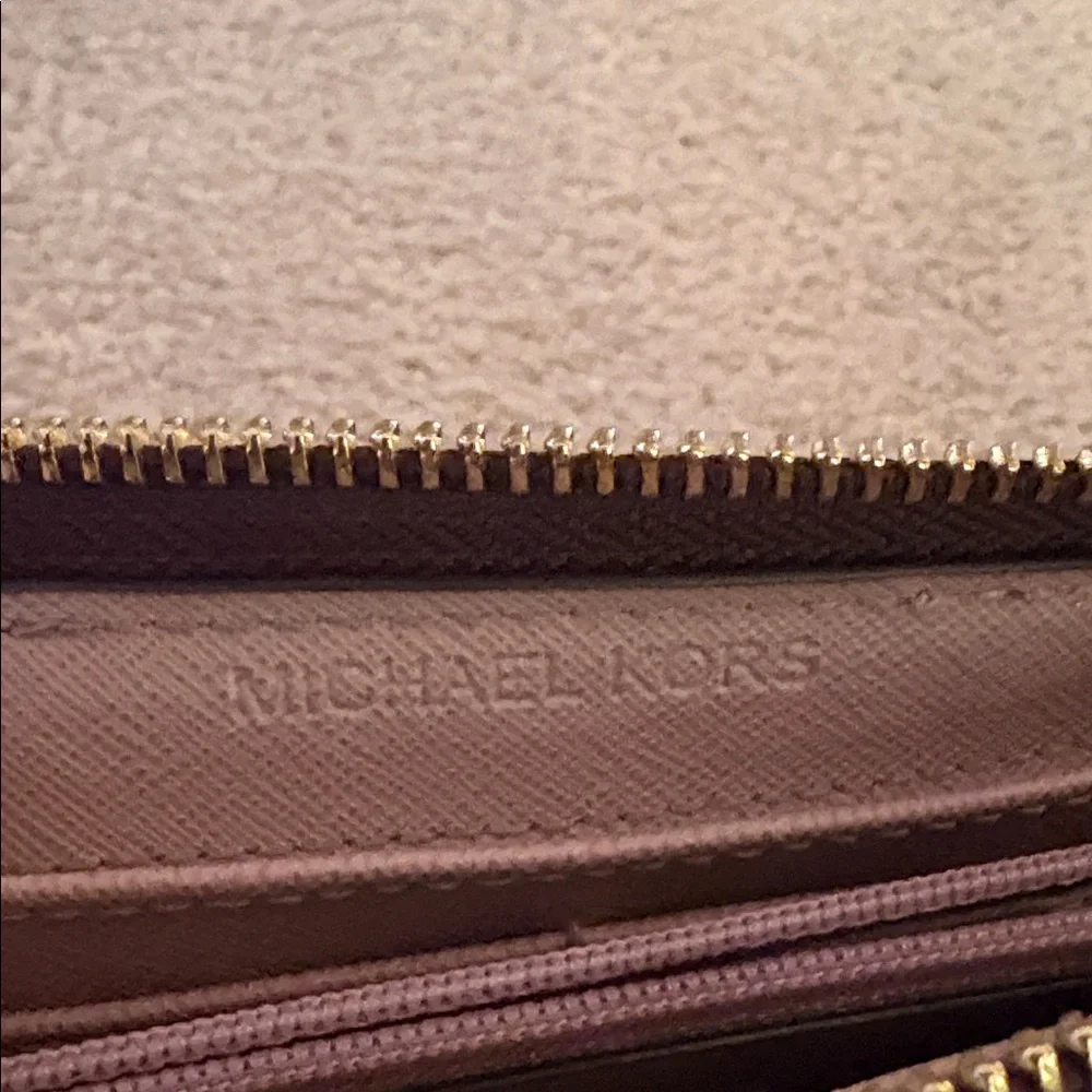 Michael Kors Dark Brown and Light Pink Wallet - Picture 5 of 5